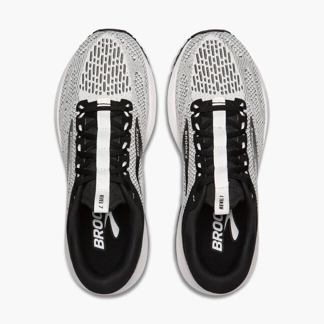 Load image into Gallery viewer, Brooks Women's Revel 7