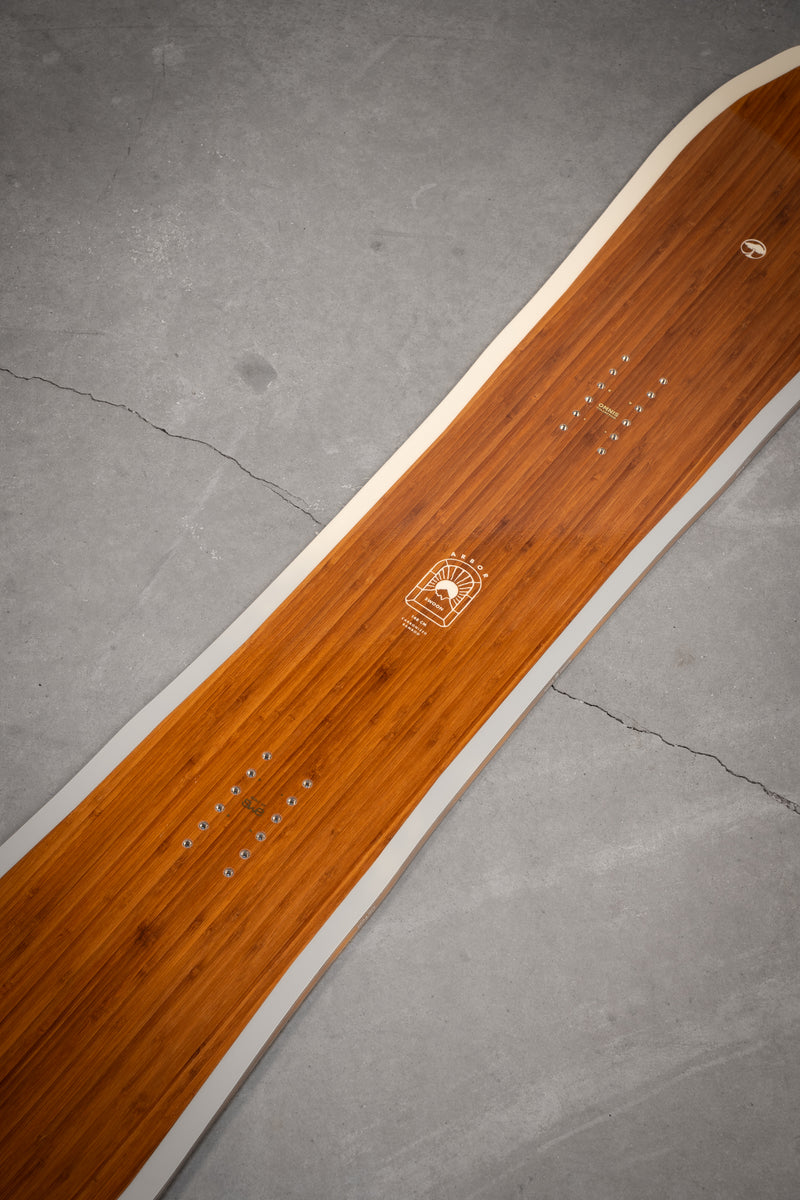 Load image into Gallery viewer, Arbor Women's Swoon Snowboard 148 2026