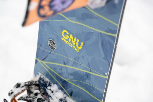 GNU Women's Frosting Snowboard 2025