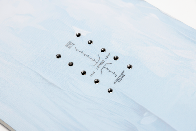 Load image into Gallery viewer, Nitro Women's Lectra Abstract Snowboard 2026