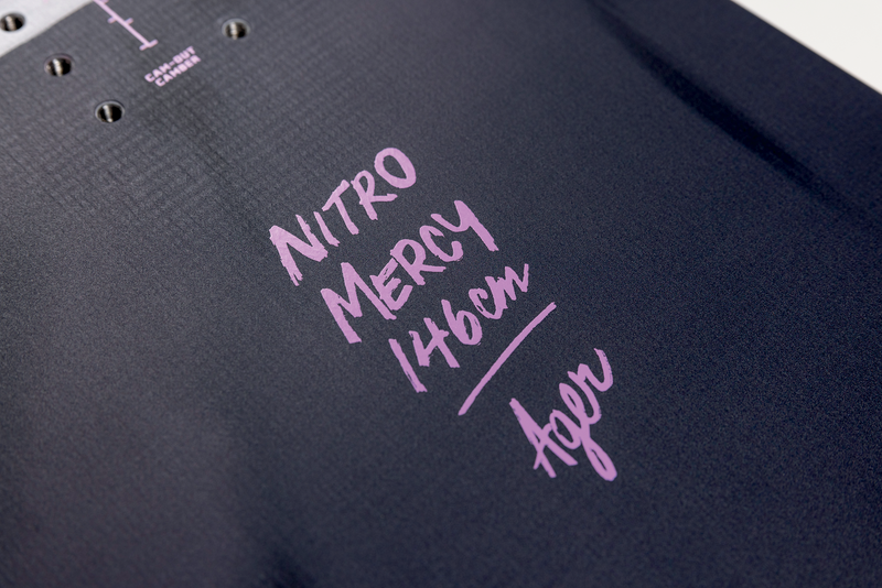 Load image into Gallery viewer, Nitro Women's Mercy Snowboard 2026
