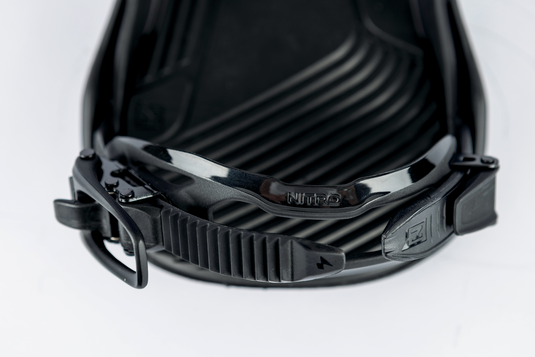 Nitro Charger Mini Youth Snowboard Binding 2026