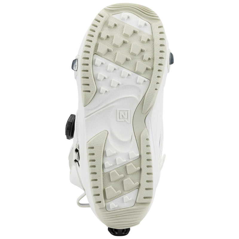 Load image into Gallery viewer, Nitro Women's Cave Step On TLS Snowboard Boot 2025