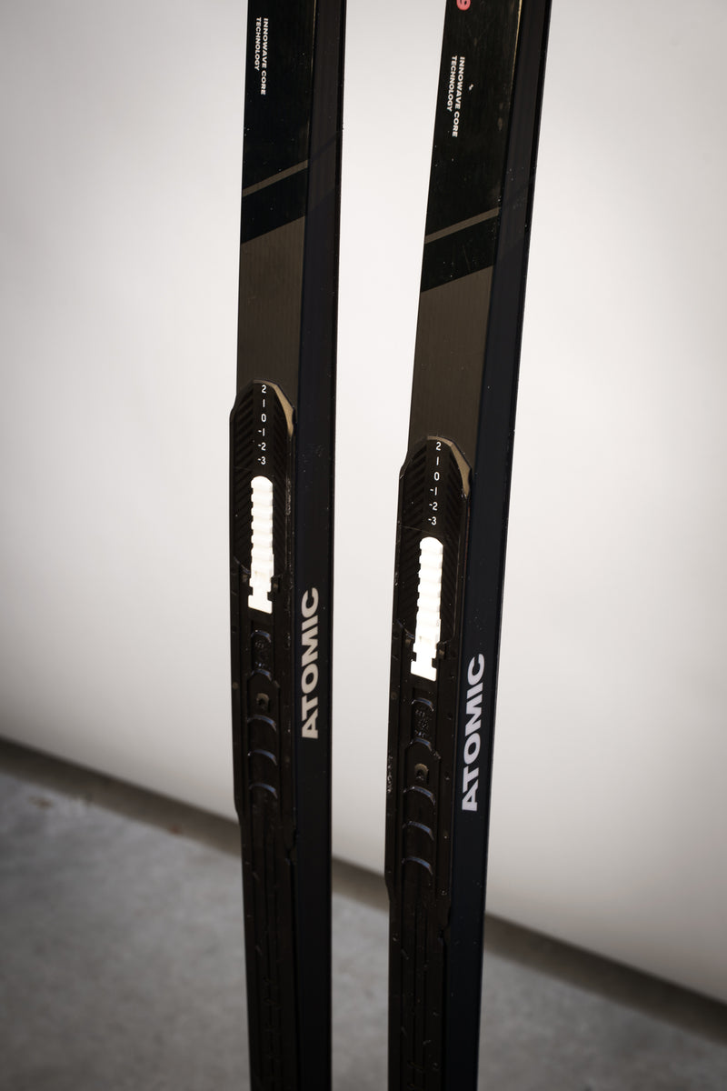 Load image into Gallery viewer, Atomic Redster S9 Skate Ski + Shift Race Skate Binding