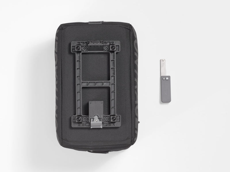 Load image into Gallery viewer, Bontrager MIK Commuter Trunk Bag