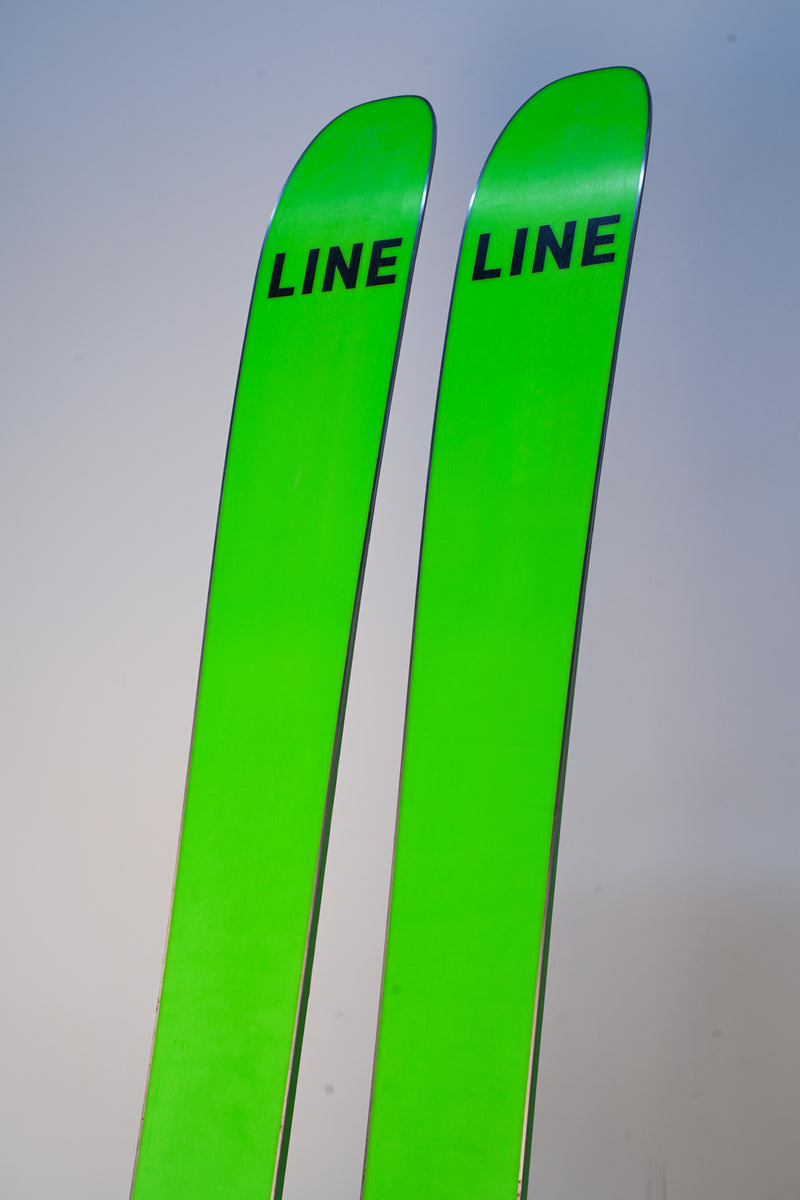 Load image into Gallery viewer, Line Blade Optic 104 Ski 2023
