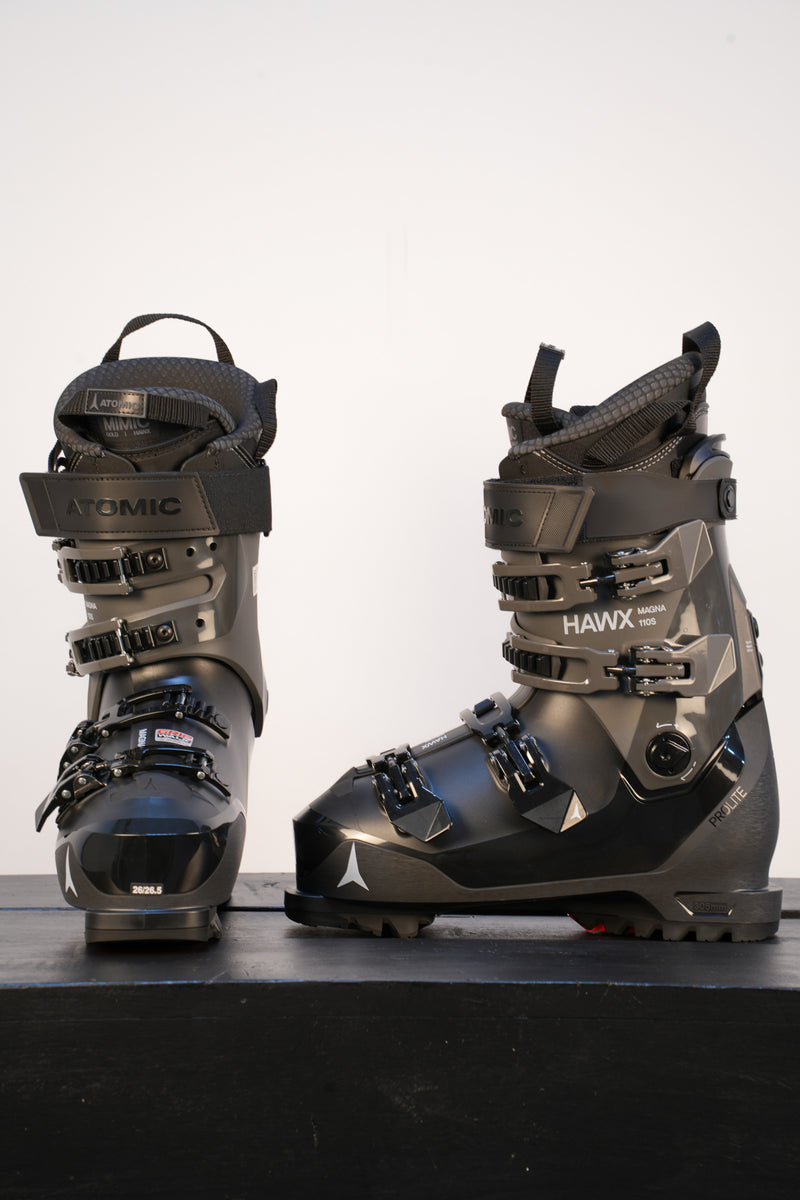 Load image into Gallery viewer, Atomic Hawx Magna 110 S Ski Boot 2027