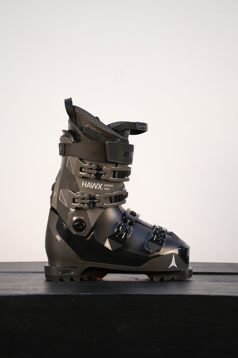 Load image into Gallery viewer, Atomic Hawx Magna 110 S Ski Boot 2027