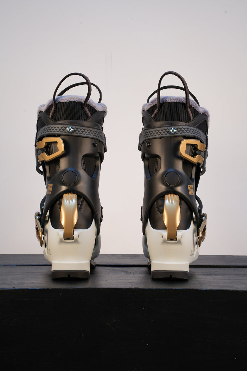 Load image into Gallery viewer, Dahu Women's 02X Ski Boot 2026