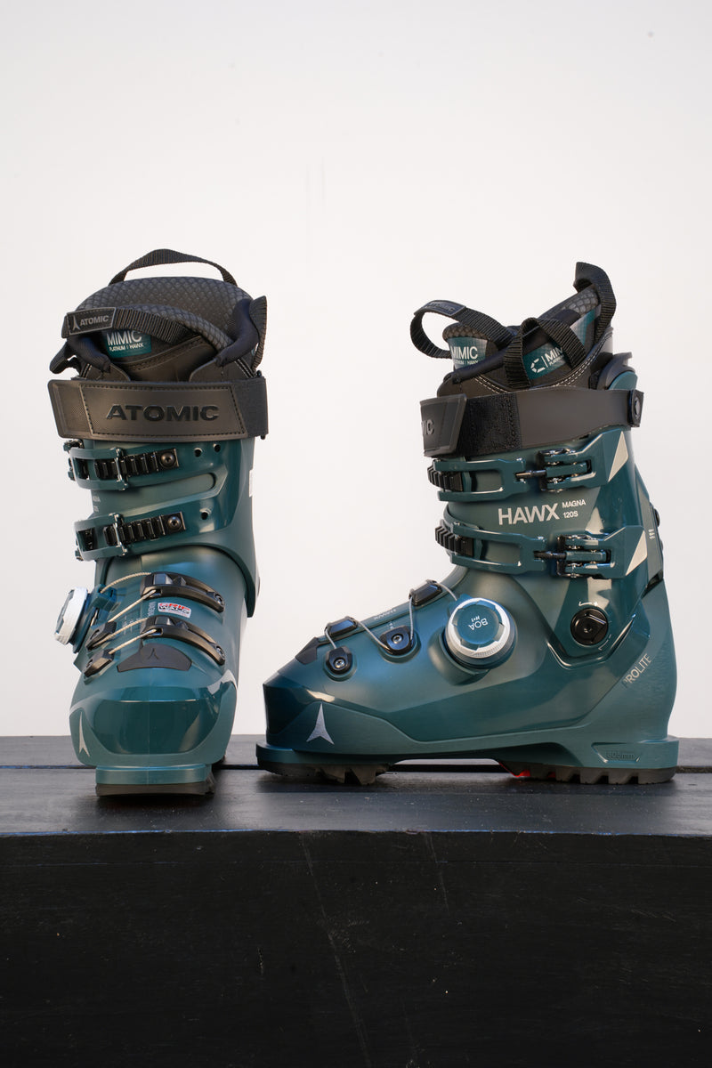 Load image into Gallery viewer, Atomic Hawx Magna 120 S BOA Ski Boot 2027