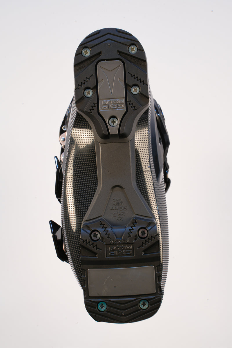Load image into Gallery viewer, Atomic Women's Hawx Magna 105 S Ski Boot 2027