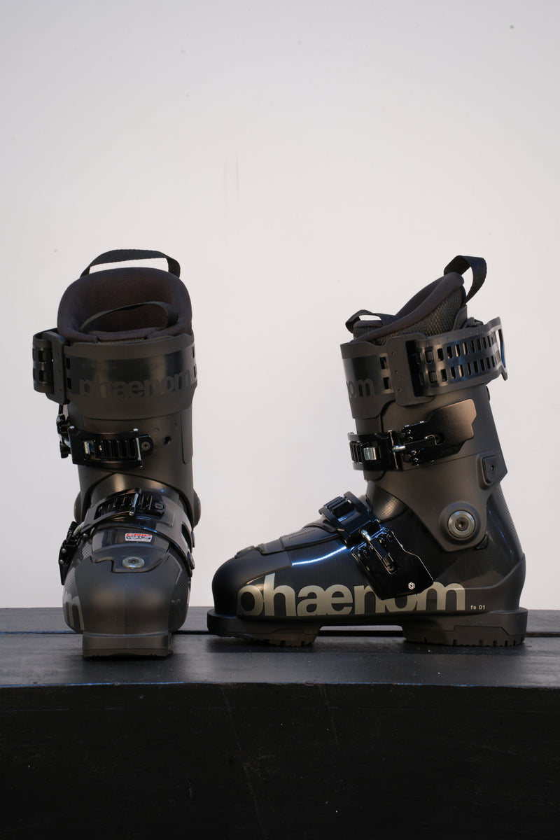 Load image into Gallery viewer, Phaenom fs 01 80 Ski boot 2026