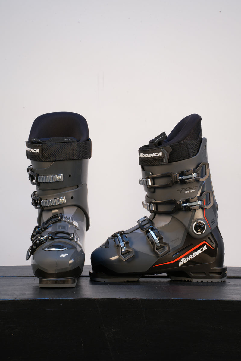 Load image into Gallery viewer, Nordica Sportmachine 3 80 Ski Boot 2027