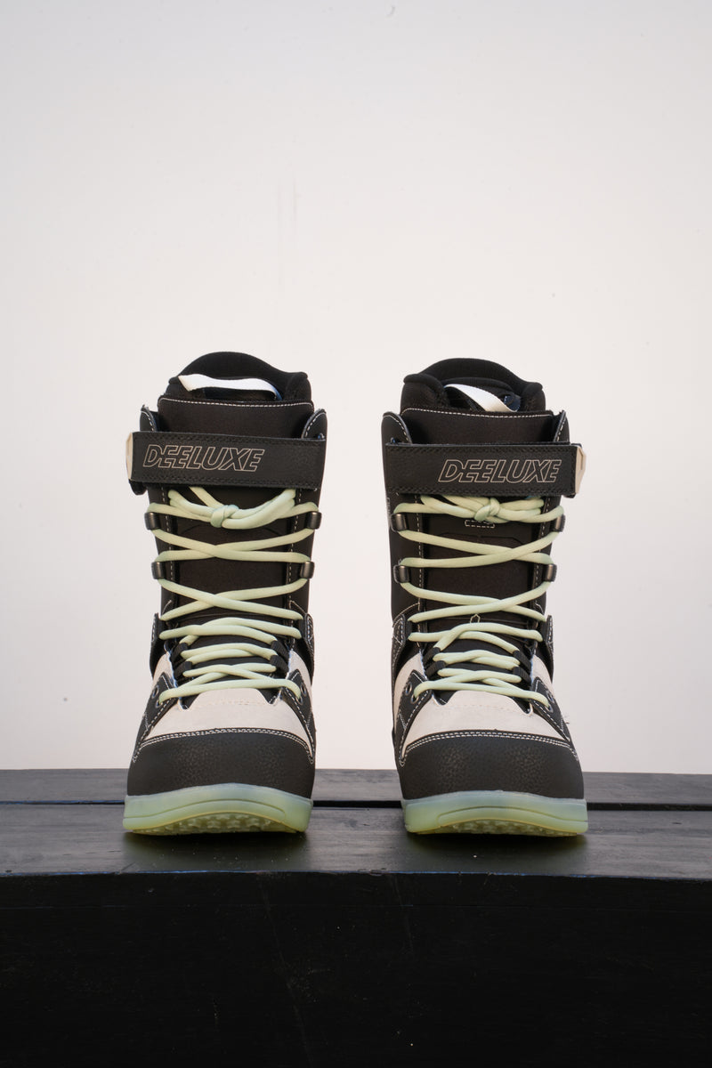 Load image into Gallery viewer, Deeluxe DNA Snowboard Boot 2026