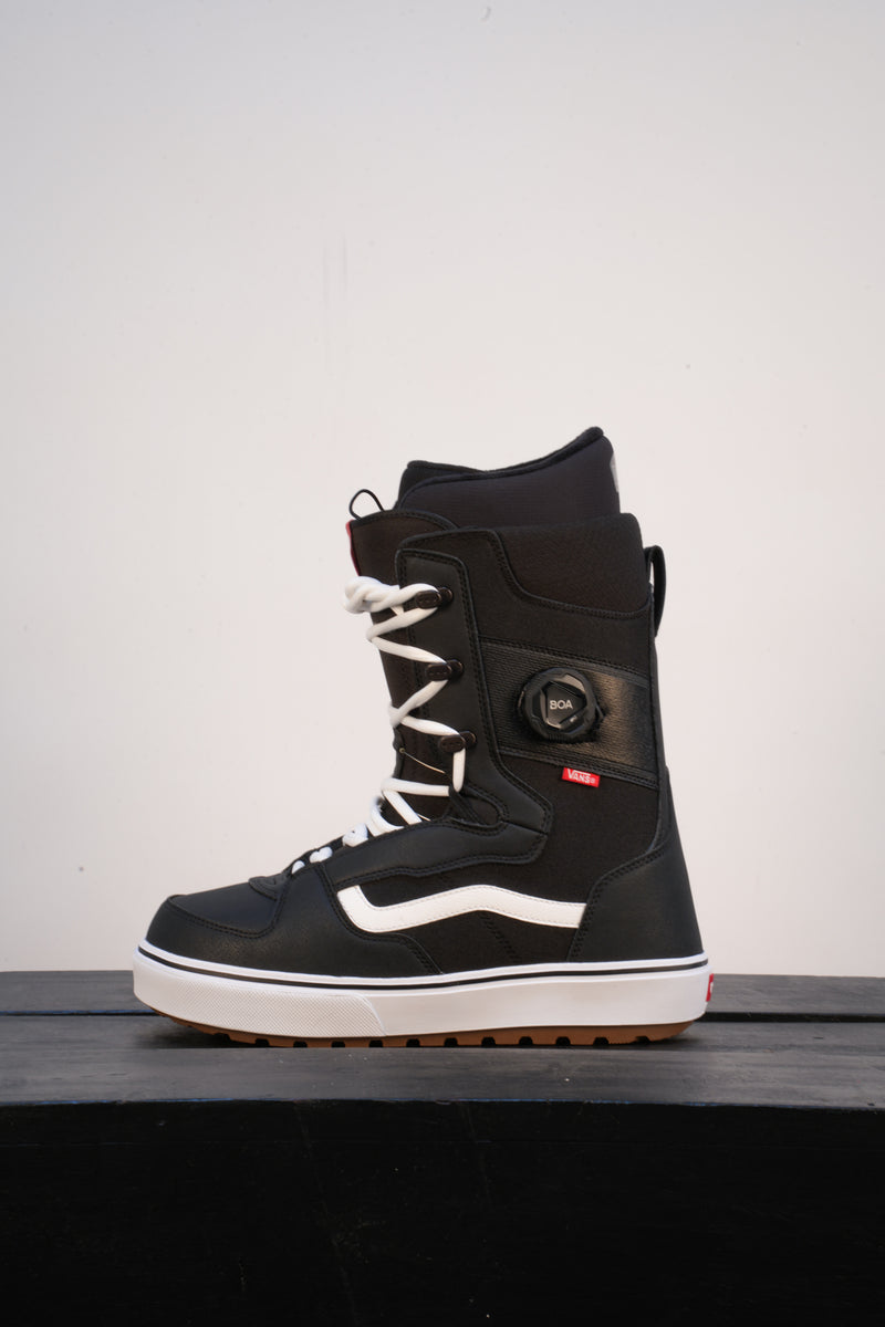 Load image into Gallery viewer, Vans Invado OG Snowboard Boot 2027