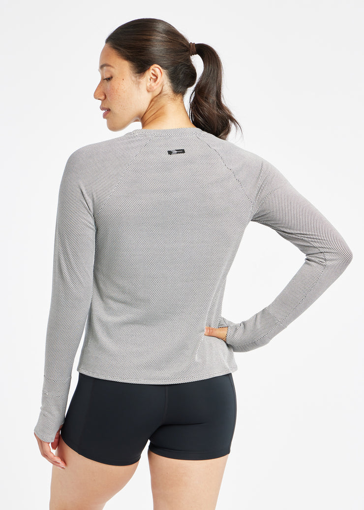 Load image into Gallery viewer, Oiselle W Flyout LS