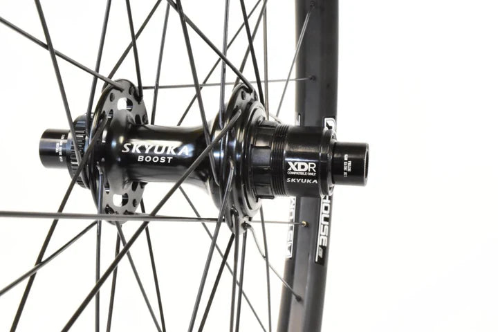 Load image into Gallery viewer, Boyd Stumphouse Alloy 29er Rear Wheel
