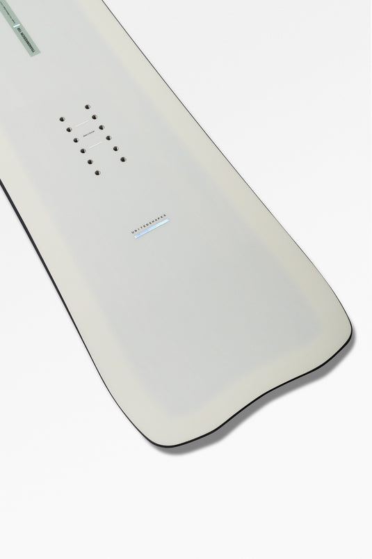 United Shapes Transmission Snowboard 2026