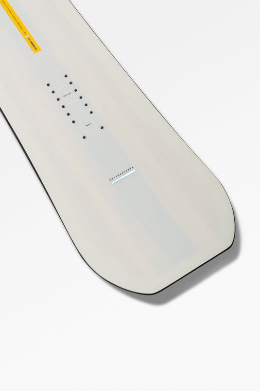 United Shapes Horizon Snowboard 2024