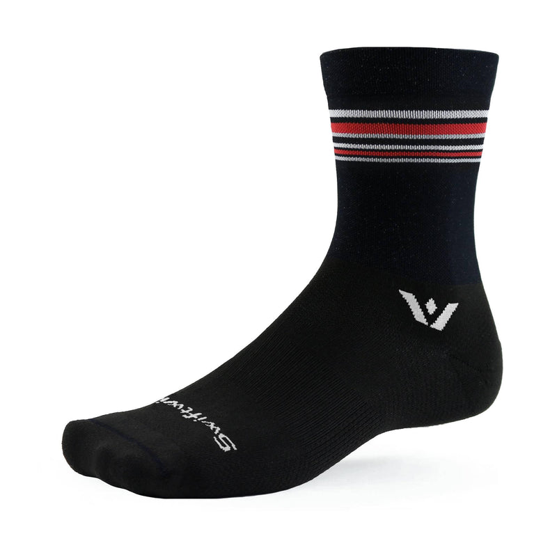 Load image into Gallery viewer, Swiftwick Aspire Mid Crew