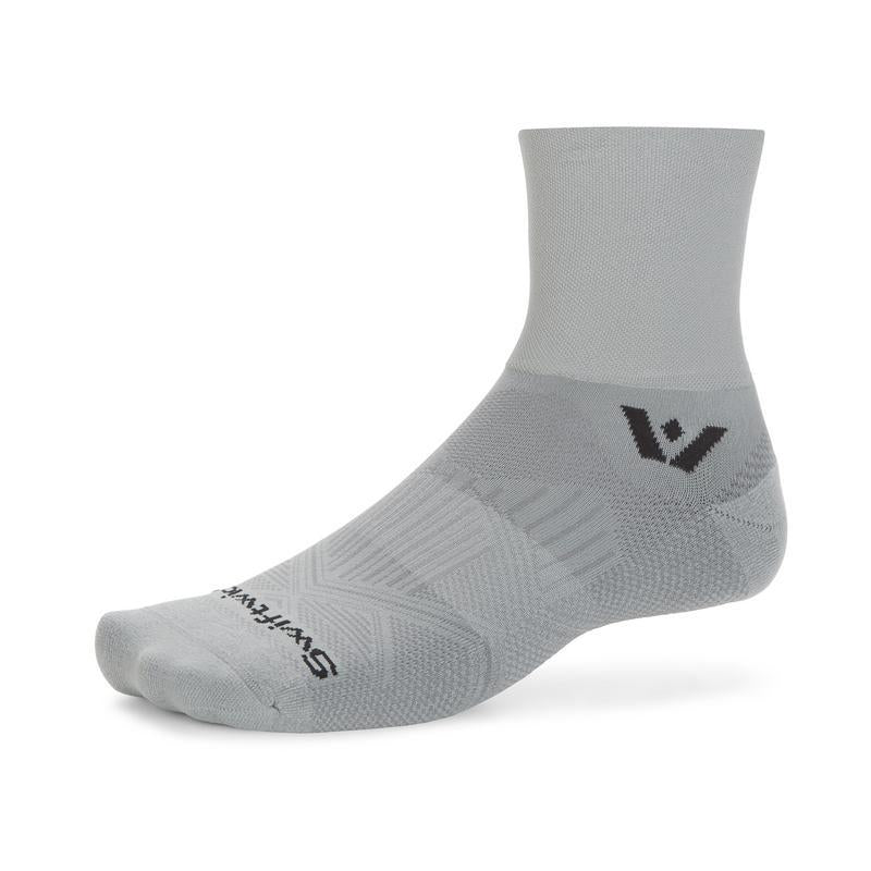 Load image into Gallery viewer, Swiftwick Aspire Quarter Crew High