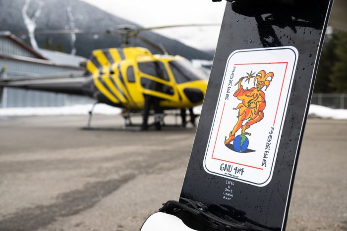 Load image into Gallery viewer, GNU 4x4 Snowboard 2025