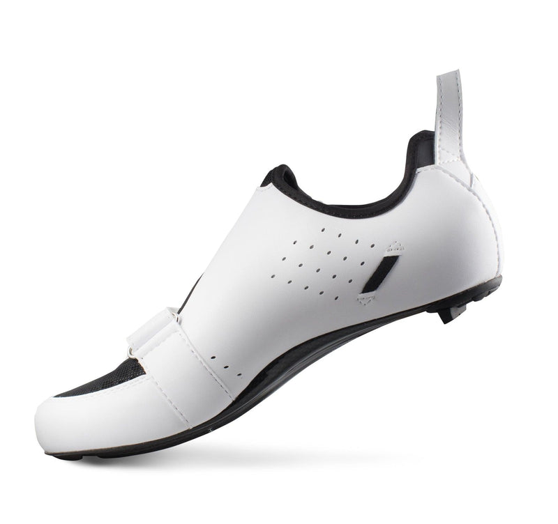 Load image into Gallery viewer, Lake Cycling TX223 Air Triathlon Cycling Shoe - Gear West