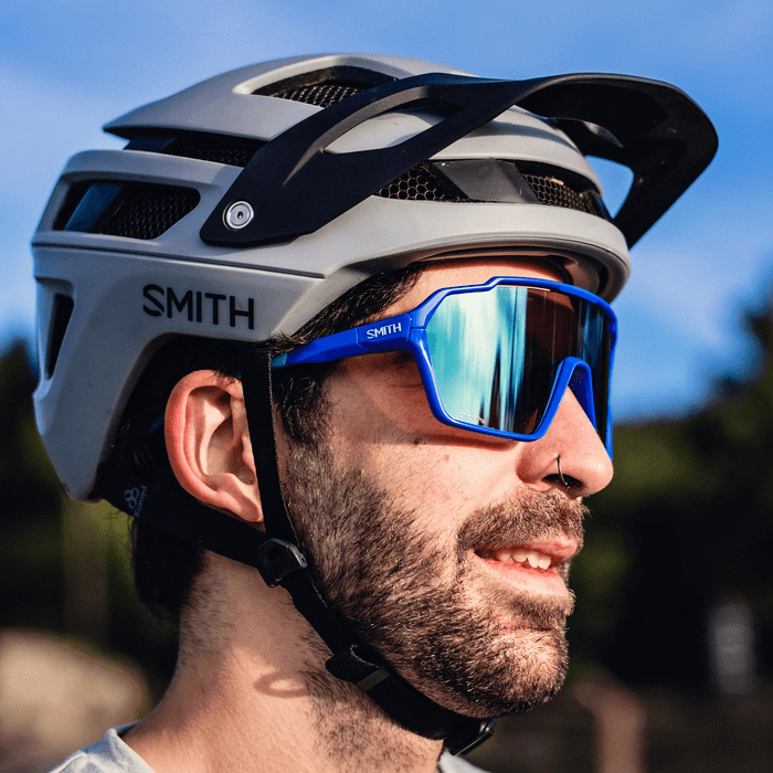 Load image into Gallery viewer, Smith Shift XL Mag Sunglasses in Aurora/Dew - Gear West