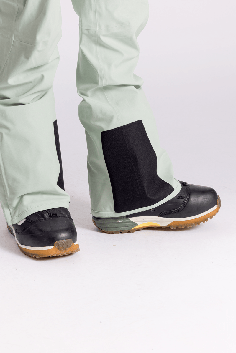 Load image into Gallery viewer, L1 Women's Sao Bib - Gear West