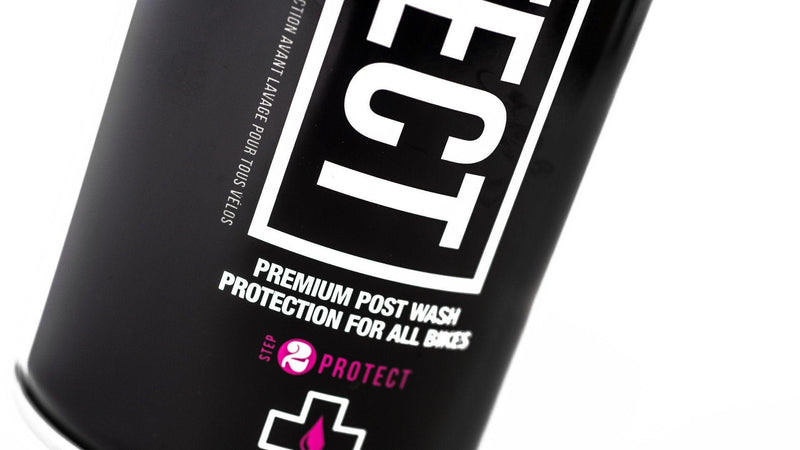 Load image into Gallery viewer, MUC-OFF Bike Protect Detailer - 500ml - Gear West