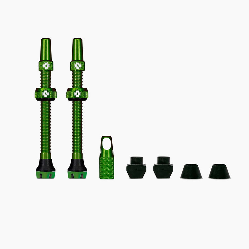 Load image into Gallery viewer, Muck Off V2 Tubeless valve Kit - Gear West