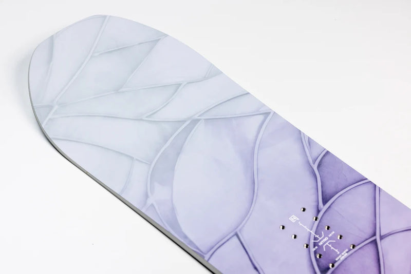Load image into Gallery viewer, Nitro Women's Lectra Leaf Snowboard 2027

