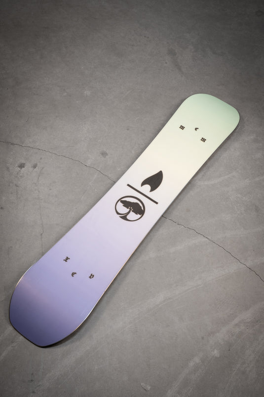 Arbor Women's Kuro Neko Snowboard 2026