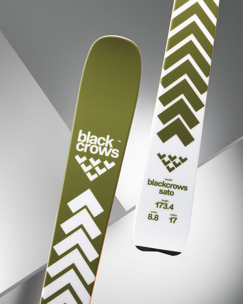 Load image into Gallery viewer, Black Crows Sato Ski 2026
