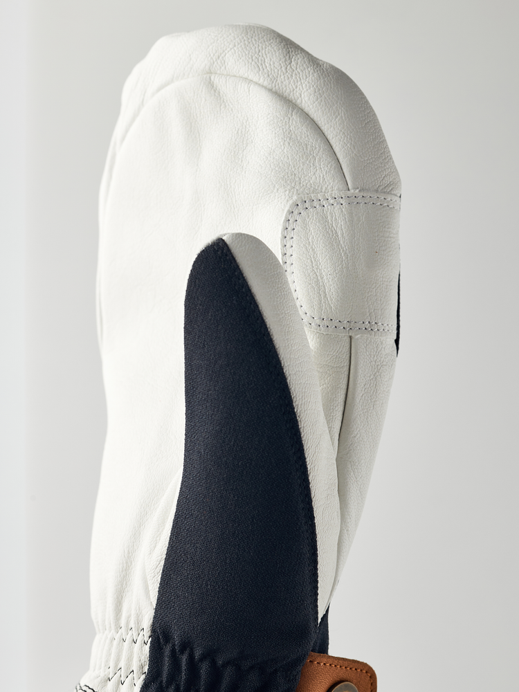 Load image into Gallery viewer, Hestra Women's Voss Czone Mitt
