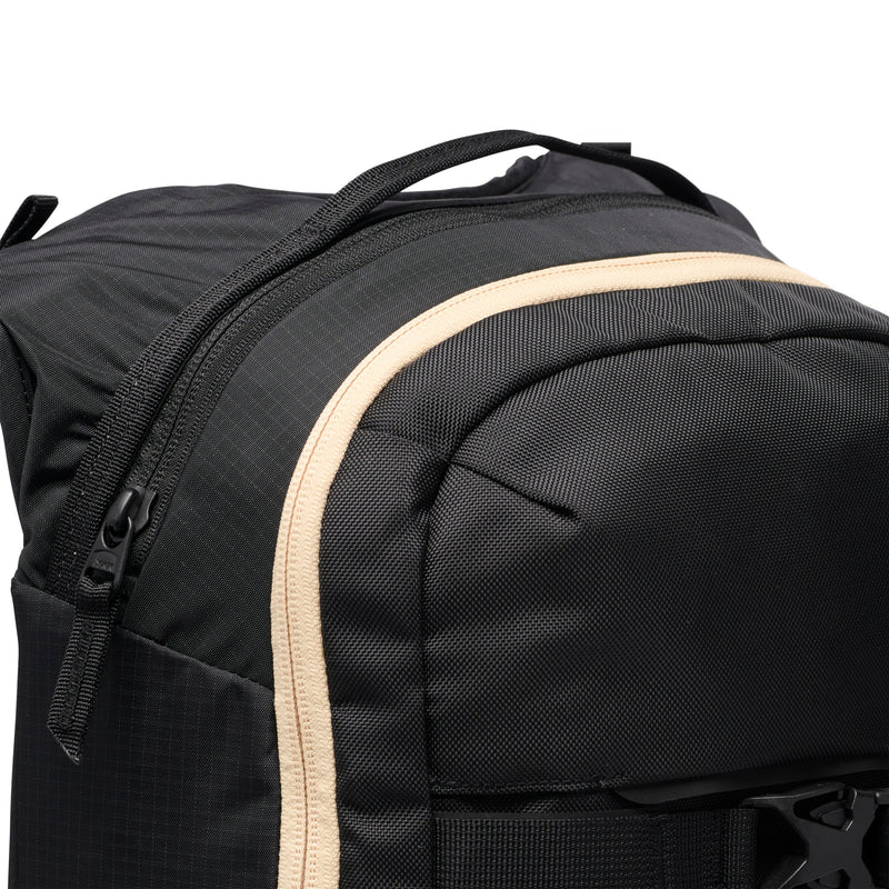 Load image into Gallery viewer, Black Diamond Dawn Patrol 15 Backpack
