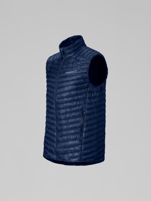 Load image into Gallery viewer, Norr&amp;oslashna Men&#39;s Trollveggen Down800 Super Light Vest
