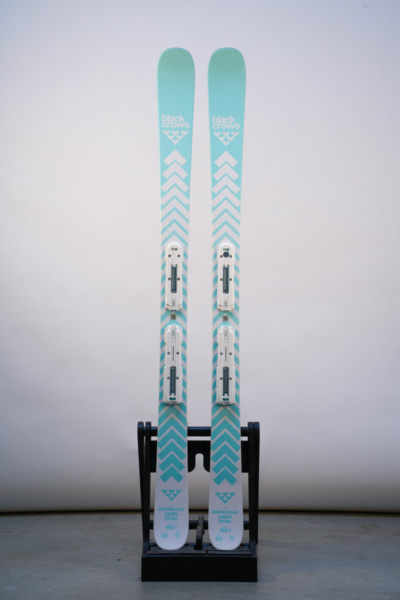Load image into Gallery viewer, Black Crows Women's Captis Birdie Ski w/ Salomon E M10 GW Binding 2027
