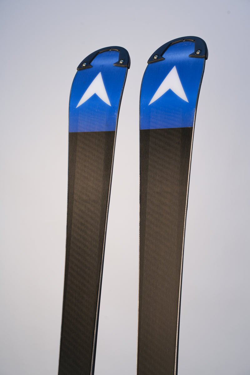 Load image into Gallery viewer, Dynastar Speed OMG Team SL R21 Pro Race Ski 2027
