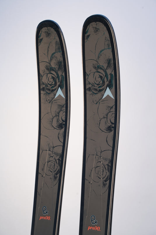 Dynastar E-Pro 90 Womens Ski