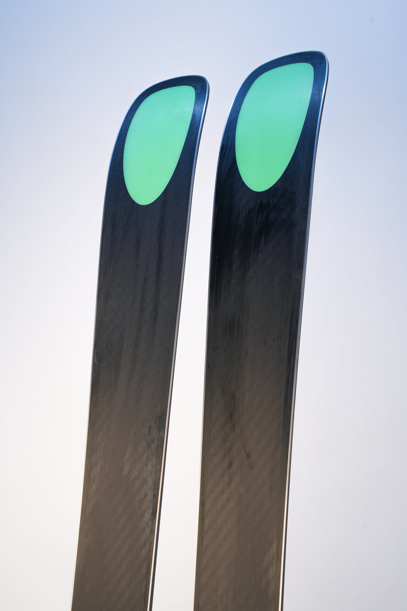 Load image into Gallery viewer, Kastle FX 106 Ti Ski 2024
