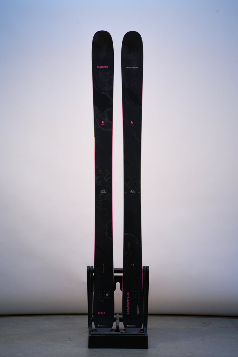 Load image into Gallery viewer, Blizzard Hustle 11 Ski 2024
