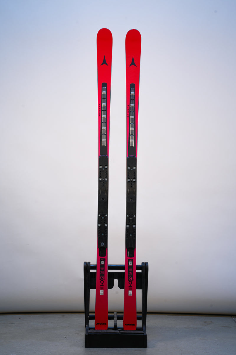 Load image into Gallery viewer, Atomic NY Redster G9 FIS RVSK Race Ski 2027
