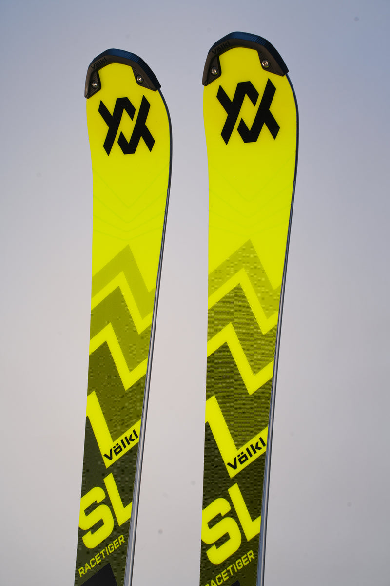 Load image into Gallery viewer, Volkl Racetiger SL R World Cup FIS Race Ski with Race Plate 2024
