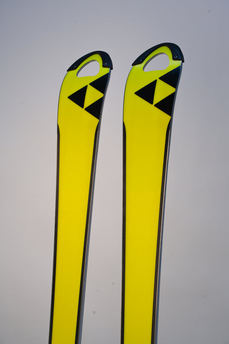 Load image into Gallery viewer, Fischer RC4 WC SL M Plate Race Ski
