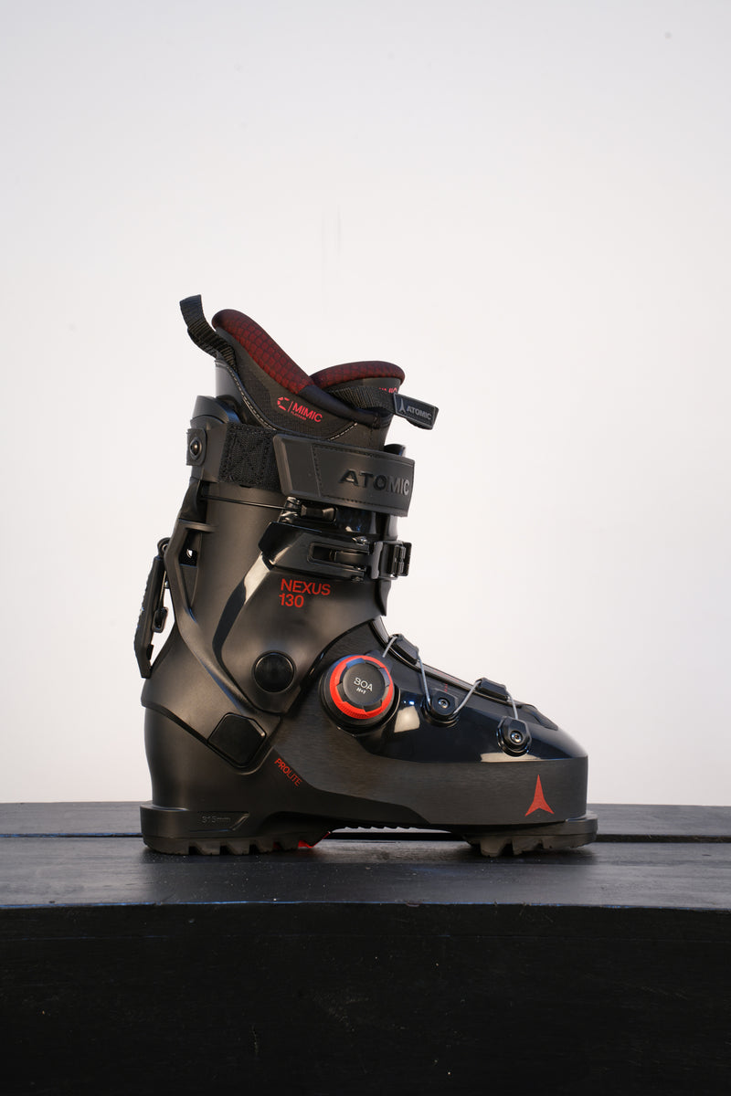 Load image into Gallery viewer, Atomic Nexus 130 BOA Ski Boot 2027
