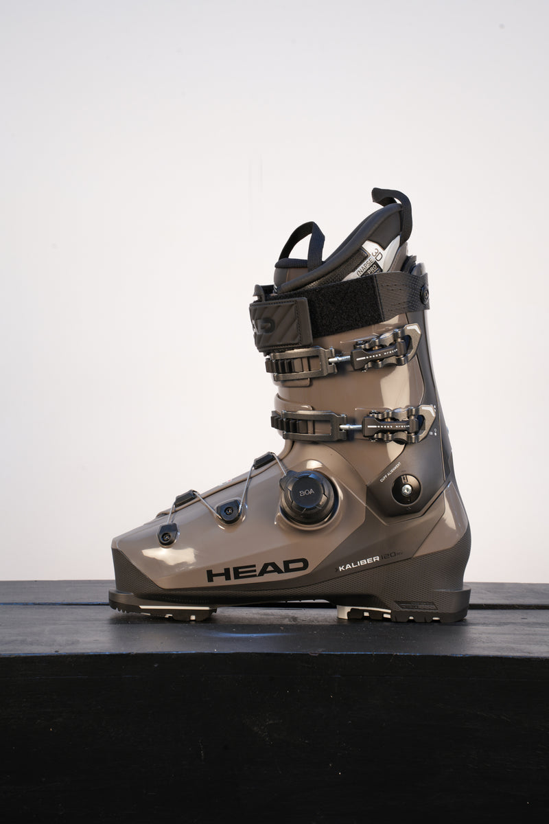 Load image into Gallery viewer, Head Kaliber 120 MV GW BOA Titanium Ski Boot 2026
