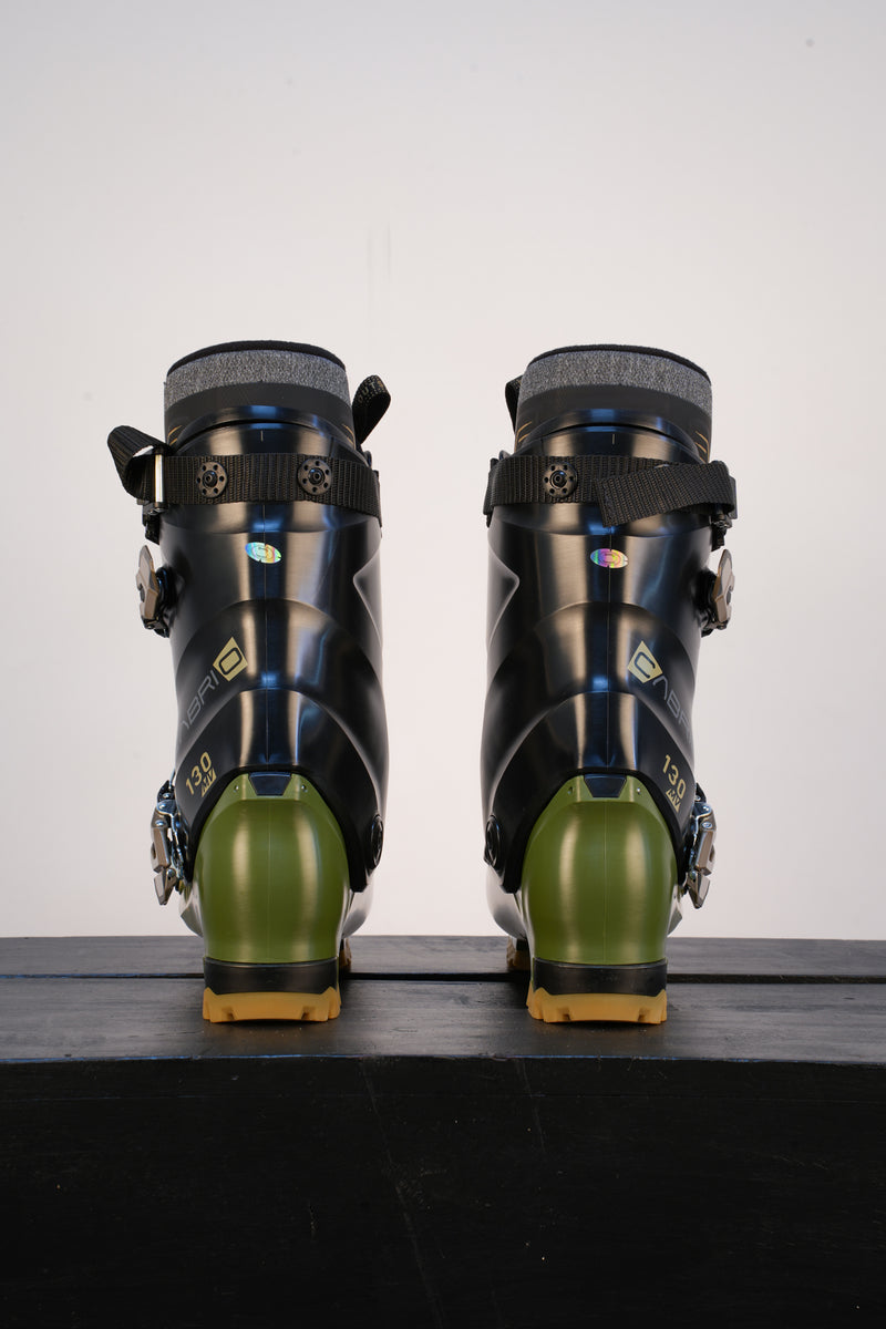 Load image into Gallery viewer, Dalbello Cabrio MV 130 3DWrap Ski Boot 2026
