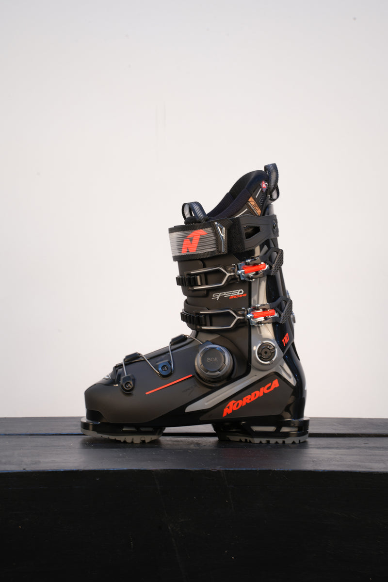 Load image into Gallery viewer, Nordica Speedmachine 3 BOA 110 Ski Boot 2027

