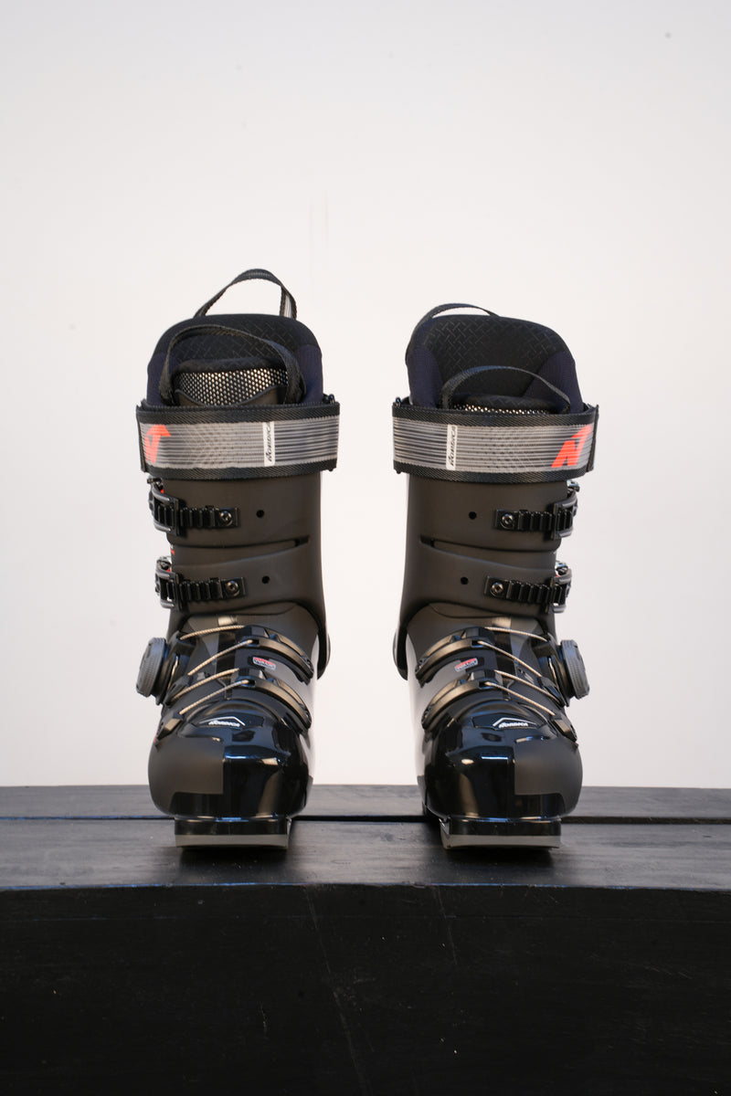 Load image into Gallery viewer, Nordica Speedmachine 3 BOA 110 Ski Boot 2027
